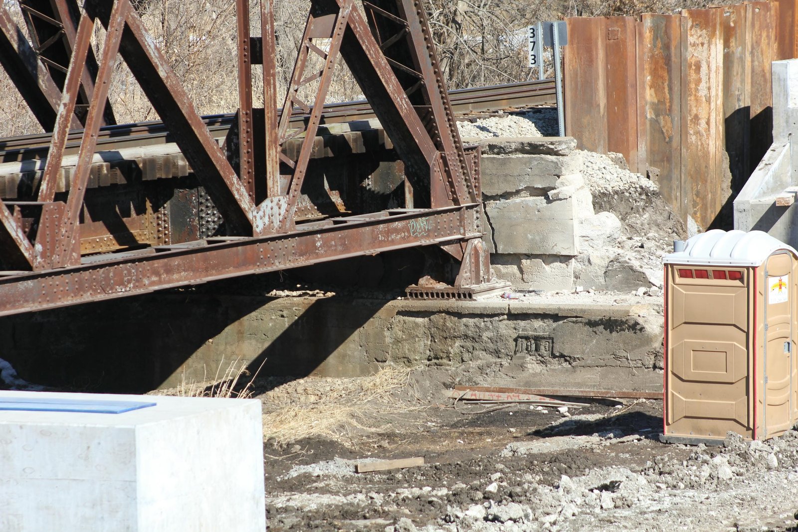 East abutment
